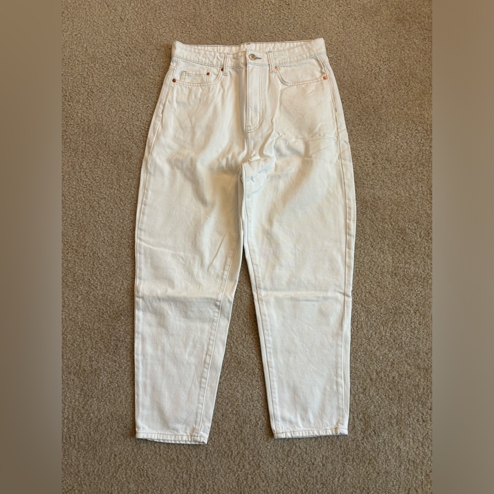 H&M Off-White Mom Jean
